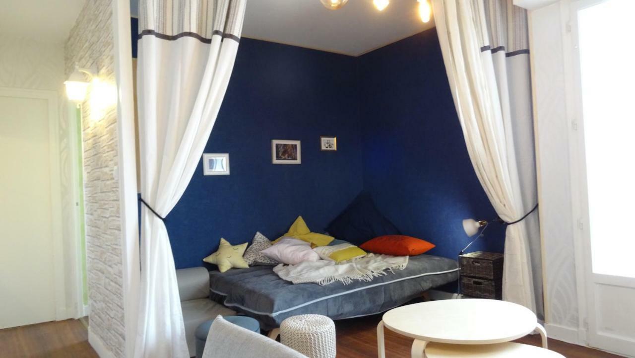 Studio Moderne Avec Jolie Vue Moulins  Luaran gambar